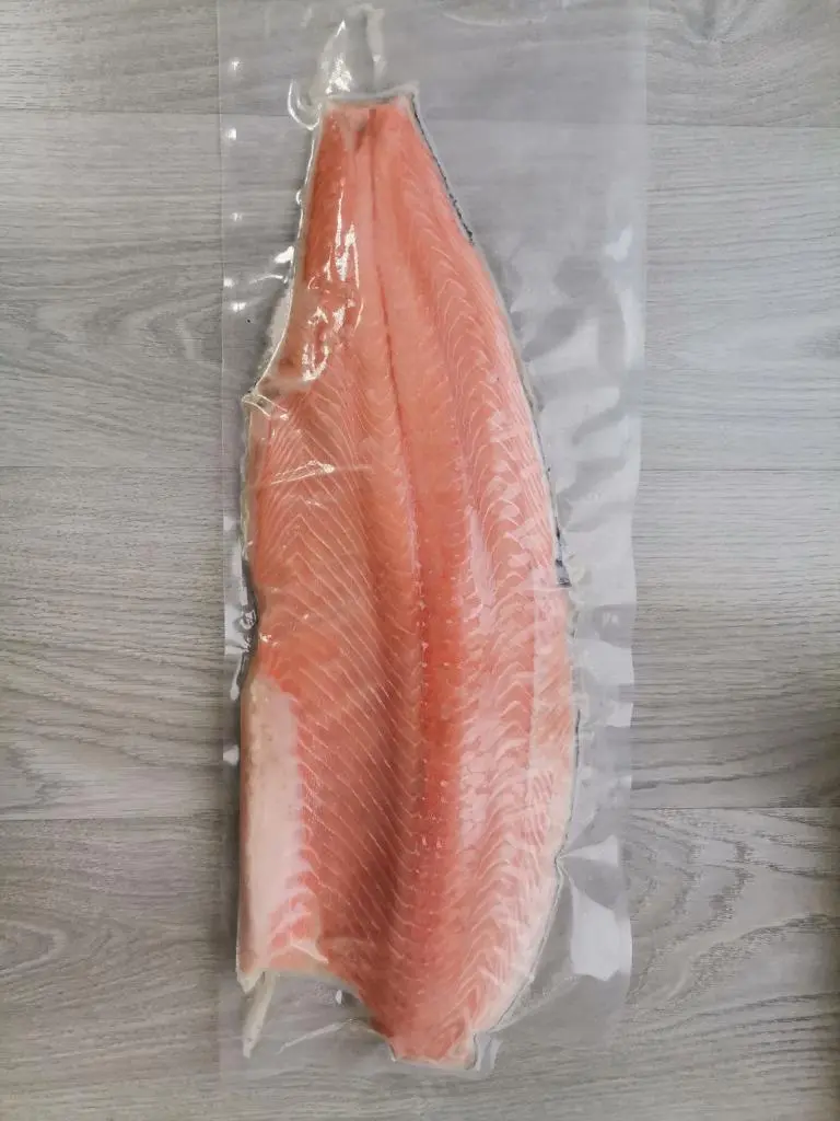 фотография продукта Филе лосося TRIM D 1,3-1,8 кг Чили Ядран